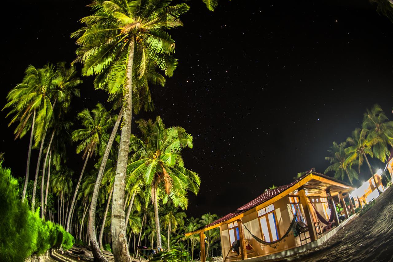 Puri Asu Resort Palau Asu Eksteriør billede